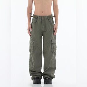 Men's Olive Cargo Pants - Relaxed Fit
